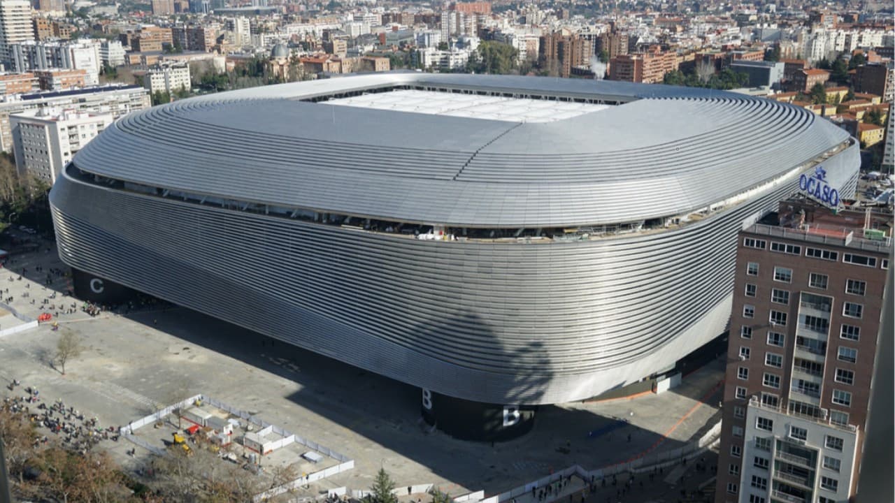Megastructures: Real Madrid Super Stadium backdrop